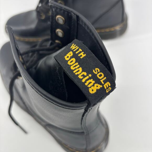 Doc Martens Zavala Black Leather Platform Combat Boots M7 W8 Goth Grunge main image 8